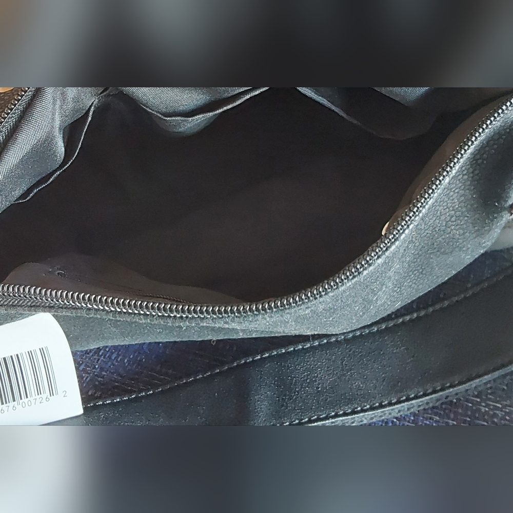 MENS FAUX PEBBLE LEATHER MESSENGER BAG - Picture 6 of 6